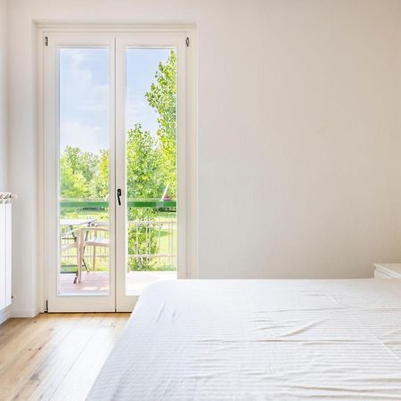 Trendy Aparment With Garage Right By The Lake Σιρμιόνε Εξωτερικό φωτογραφία