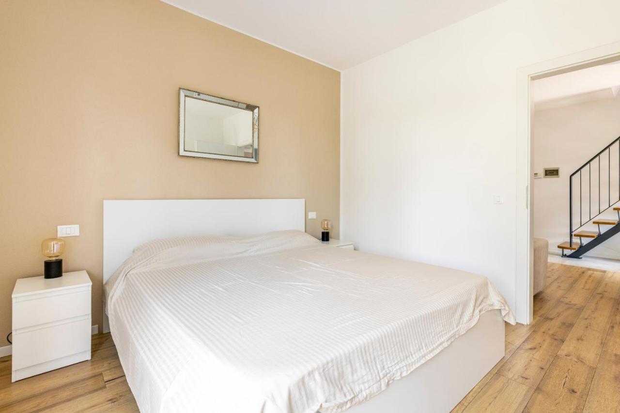 Trendy Aparment With Garage Right By The Lake Σιρμιόνε Εξωτερικό φωτογραφία